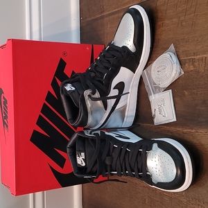 Womens Air Jordan 1 High OG Black/Silver